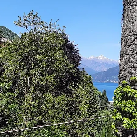 The Ivy House In The Castle Apartamento Menaggio